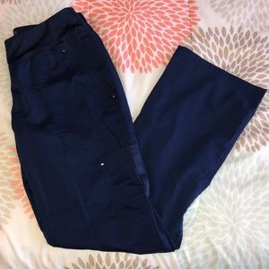 Women’s navy scrub pants